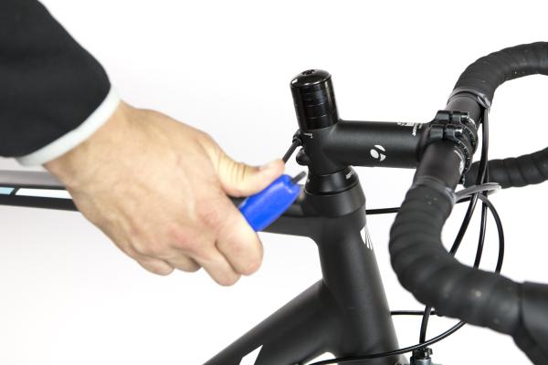 Comment monter une potence de vélo ?