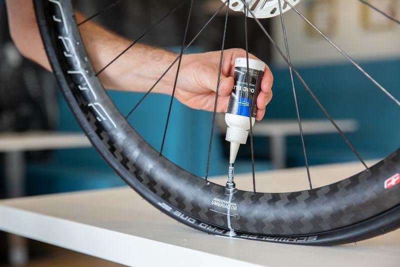 Tubeless-Reifen auf mein Rennrad montieren? Wie geht das? [How-to] - Mantel  - Mantel Bikes