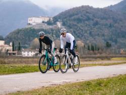 Vêtements de vélo d’hiver - Quels vêtements de cycliste pour quelle température ? [Guide d’achat]