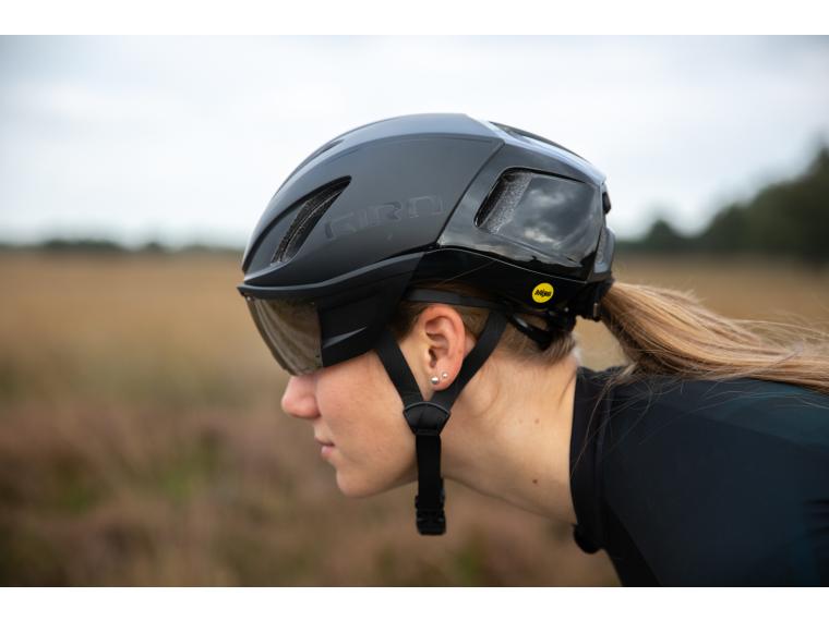 aangrenzend Flash Reductor Giro Vanquish MIPS Racefiets Helm kopen? - Mantel