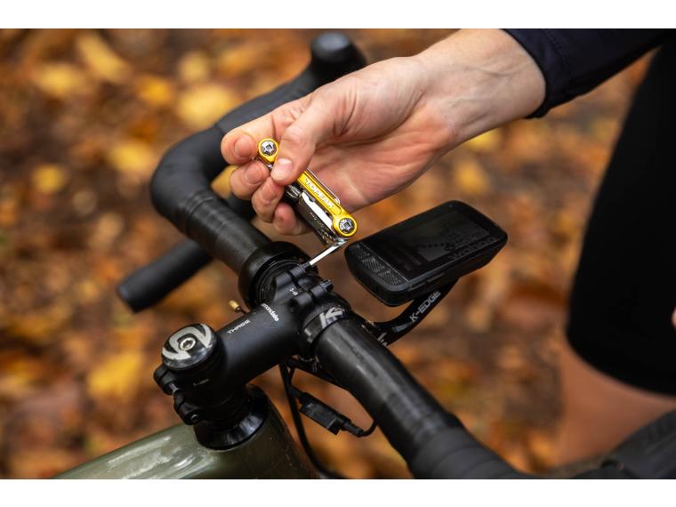 Multiherramienta para bicicleta con inflador de CO2 y palancas de  neumáticos, kit de reparación de múltiples herramientas de bicicleta  portátil
