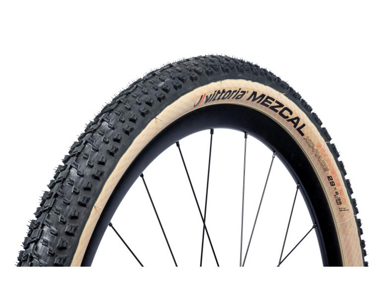 Vittoria Mezcal Graphene 2.0 Tubeless 29´´ x 2.35 MTB Tyre, Beige