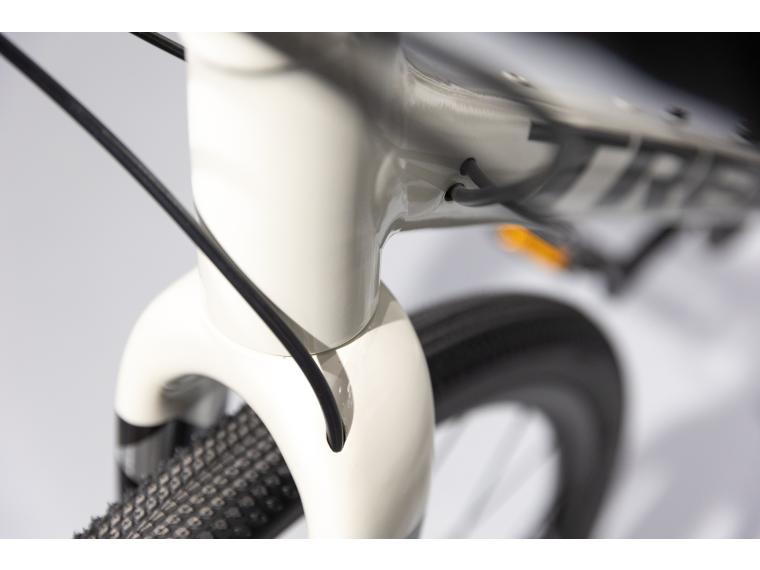 Trek Checkpoint ALR 5