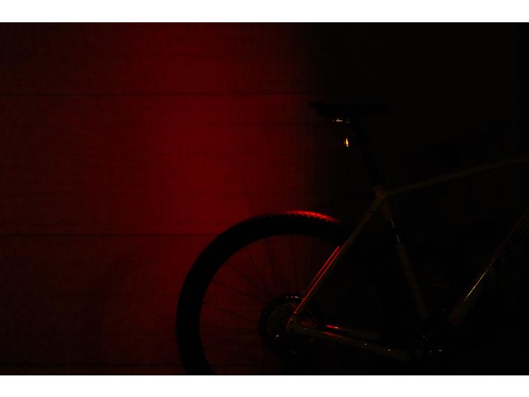 Bontrager Flare RT Rear Bike Light - Mantel