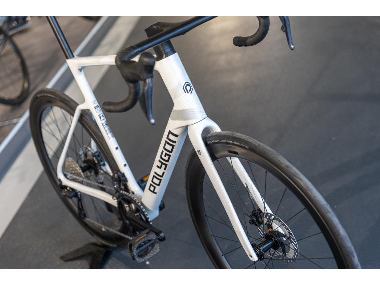 Polygon Strattos C8 Di2