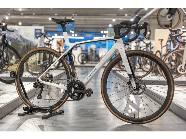 Trek Madone SL 6 Gen 8