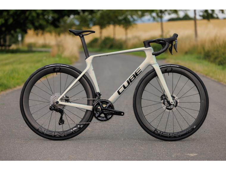 Cube Agree C:62 SLT Blackpearl´n´Switchwhite