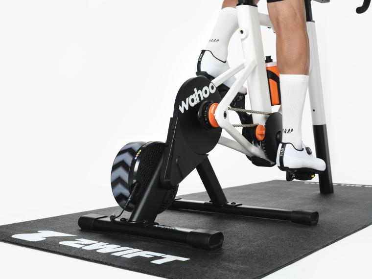 Zwift Ride V2 + Kickr Core 2 Fietstrainer