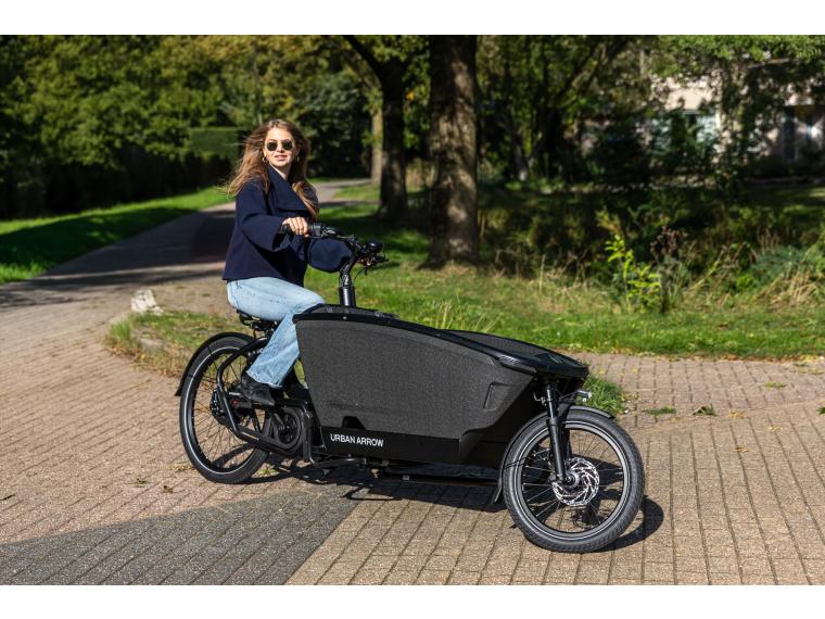 Urban Arrow FamilyNext Advanced Electric Cargo Bike
