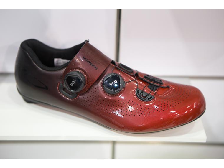 Shimano RC701 Road Shoes Mantel