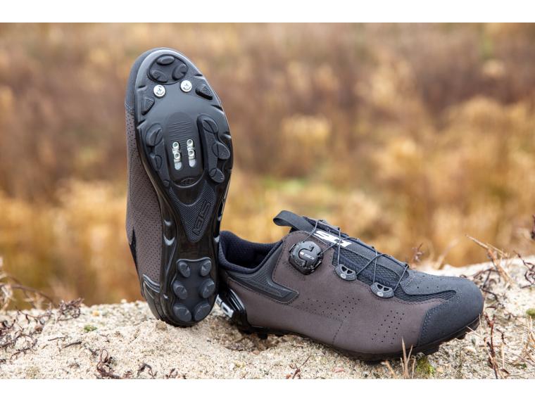 Schuhe SIDI MTB Gravel Farbe Schwarz-Grün Dunkelheit N' 42 